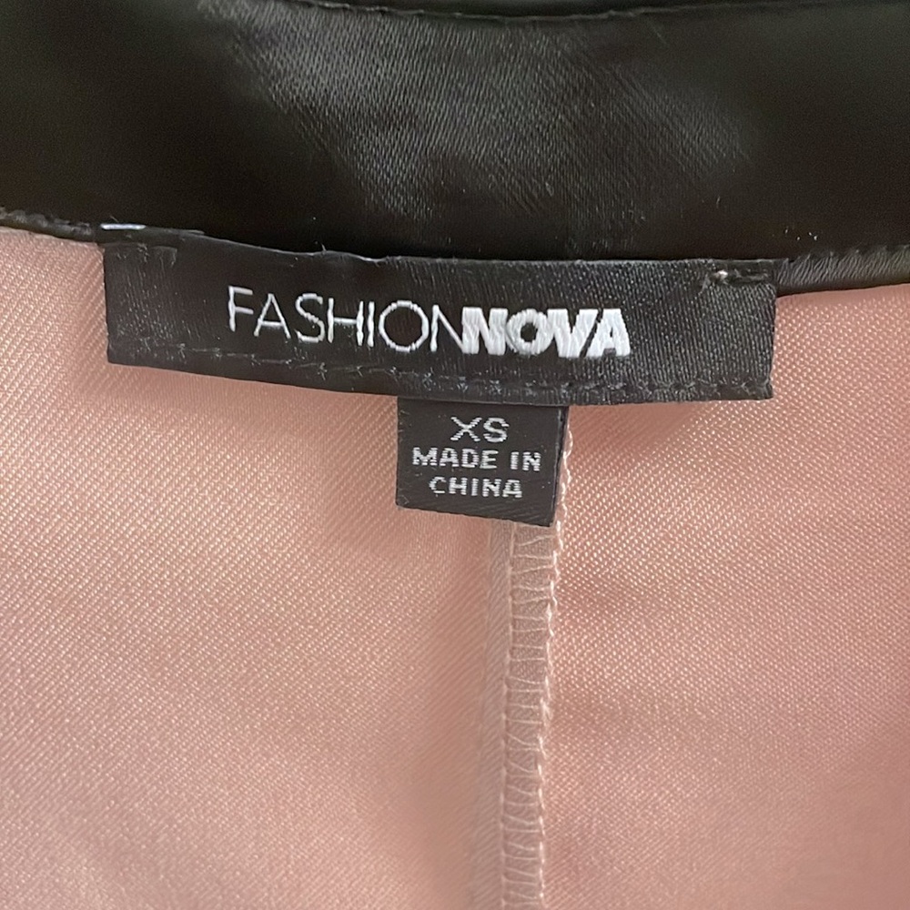 Fashion Nova Pink Satin Belted Trench Coat - Picture 4 of 6